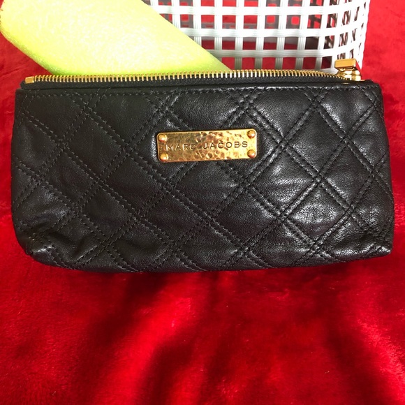 Marc Jacobs clutch - Picture 4 of 11